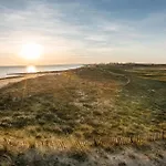Amazing Home In La Faute-Sur-Mer