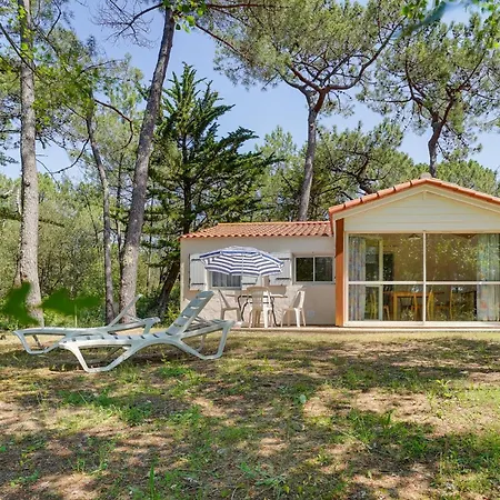 Awesome In Laiguillon-la-presqu La Faute-sur-Mer